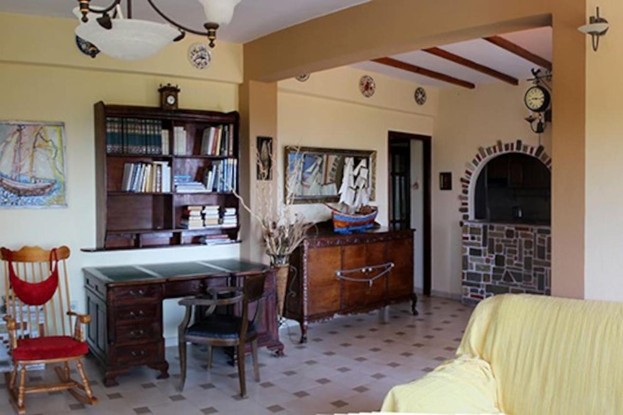 فيلا House With View أغيا باراسكيفي المظهر الخارجي الصورة